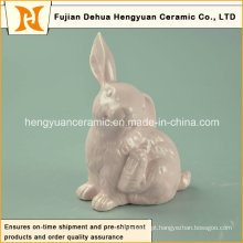 Figuras cerâmicas do coelho de Easter para o ornamento pequeno